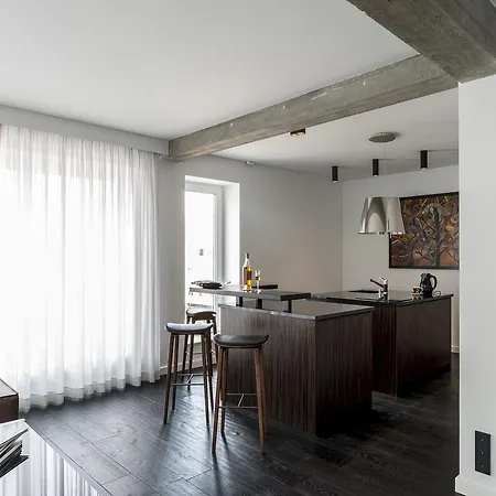 Plenty Apartment *