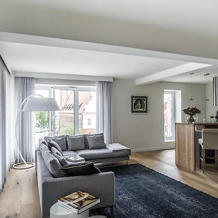 Plenty Apartment *
