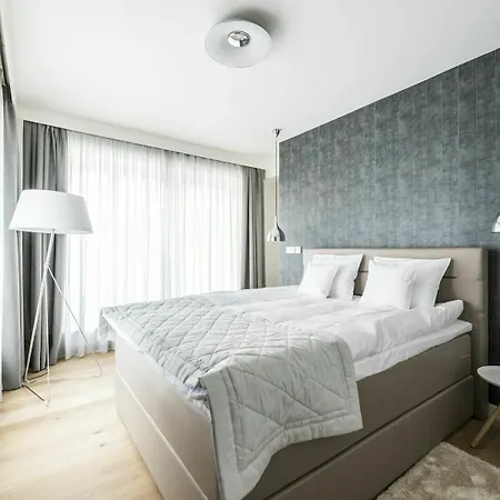 Plenty Apartment *